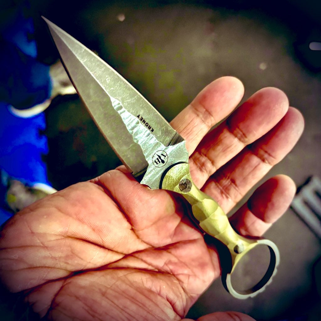 The Kroney with trainer ( OD with Ultem pins) 333$ Canadian